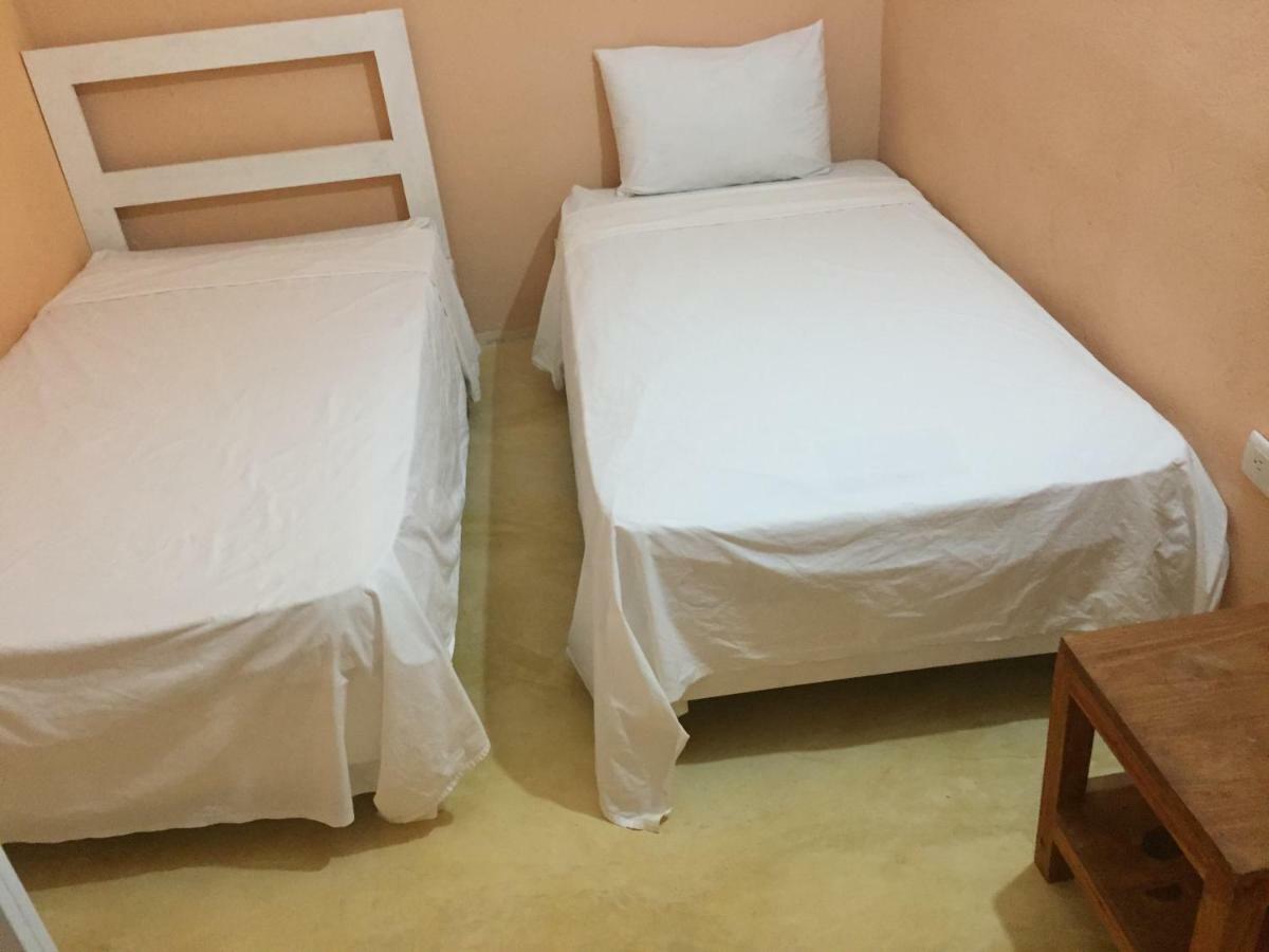 Luiggi Hostel Las Terrenas Zewnętrze zdjęcie