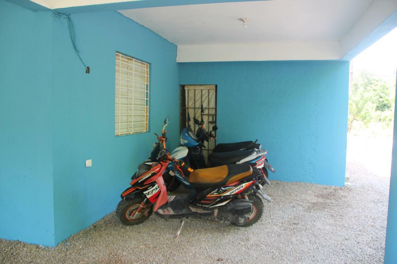 Luiggi Hostel Las Terrenas Zewnętrze zdjęcie