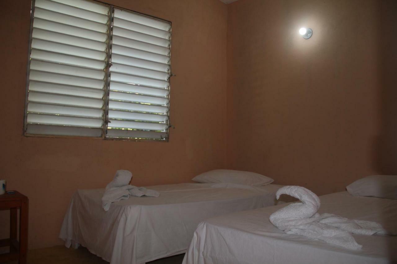 Luiggi Hostel Las Terrenas Zewnętrze zdjęcie