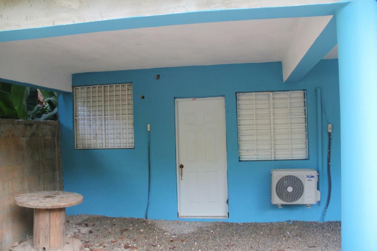 Luiggi Hostel Las Terrenas Zewnętrze zdjęcie