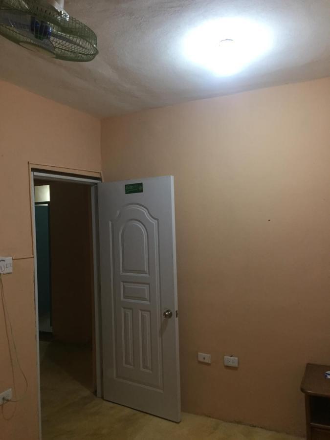 Luiggi Hostel Las Terrenas Zewnętrze zdjęcie